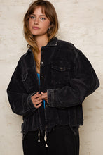 Load image into Gallery viewer, Roxanne Jacket
